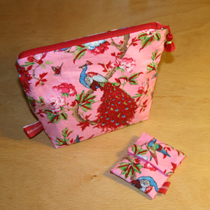 Kosmetik Tasche